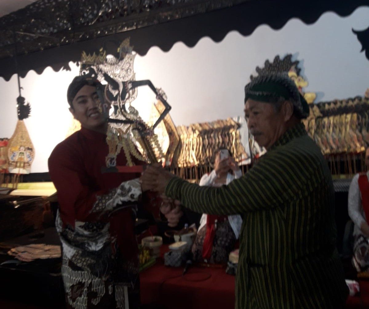 Sokowaten Gelar Perayaan Saparan dengan Wayang Kulit dan Kirab Budaya