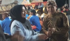 Peringati HUT RI ke-80, Warga Plumbon Gelar Tasyakuran dan Pentas Wayang Kulit