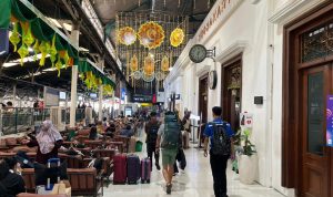 Kirab Yuswa Dalem Yogya Picu Kepadatan, KAI Imbau Penumpang Datang Lebih Awal